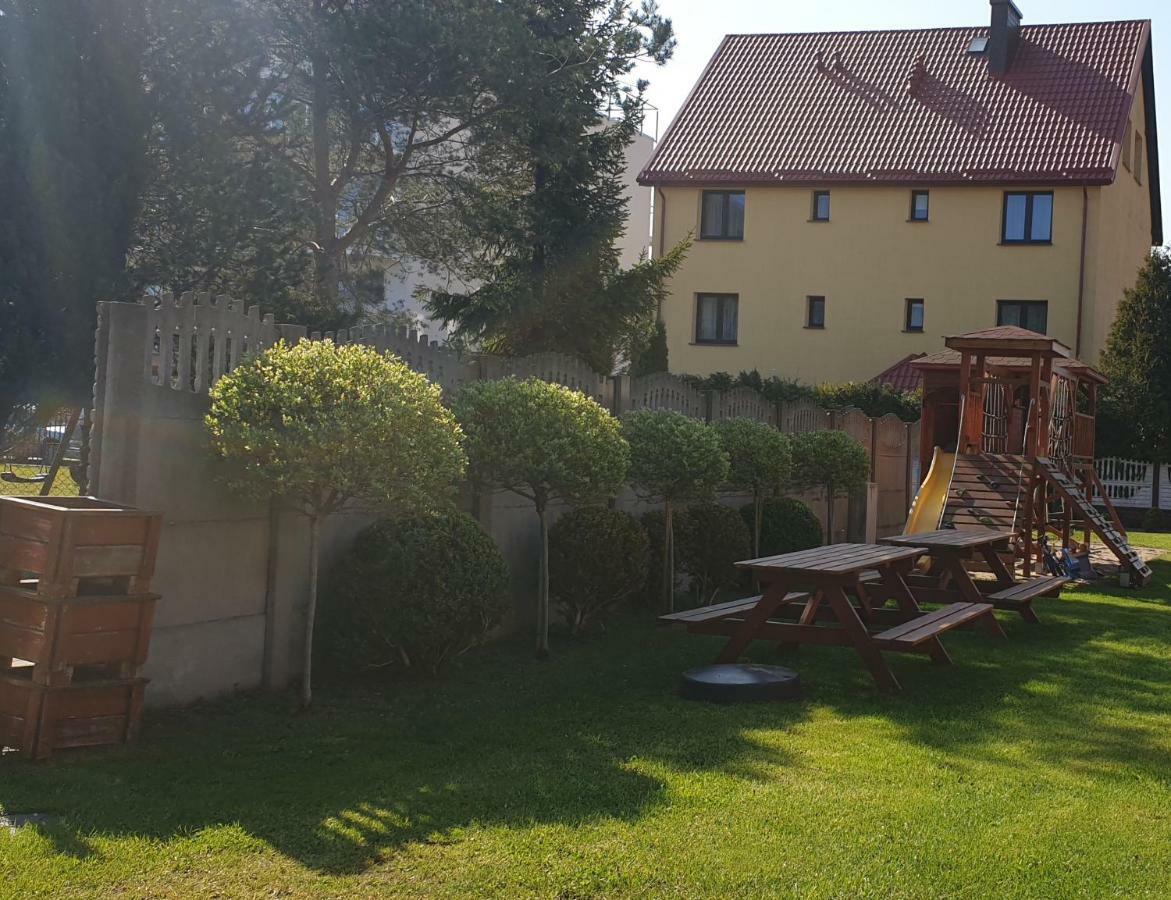 Domki Letniskowe Kika Sarbinowo Exterior foto